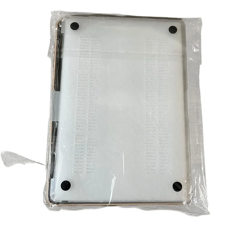 NWT Basket Cream Laptop Sleeve for 13-inch MacBook Air